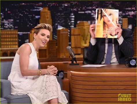 Scarlett Johansson blows Jimmy Fallon's mind with her mesmerizing magic illusion